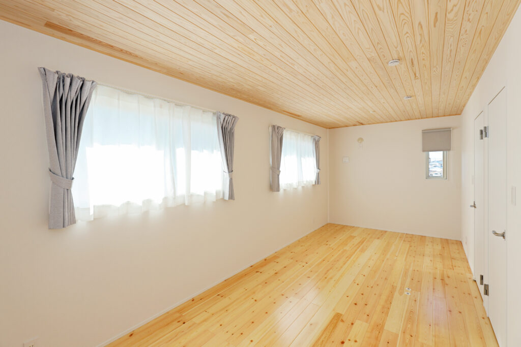 木の城いちばん施工例　子供室