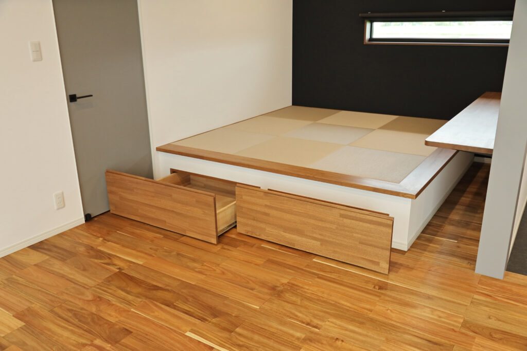 倉敷注文住宅　施工例　畳コーナー