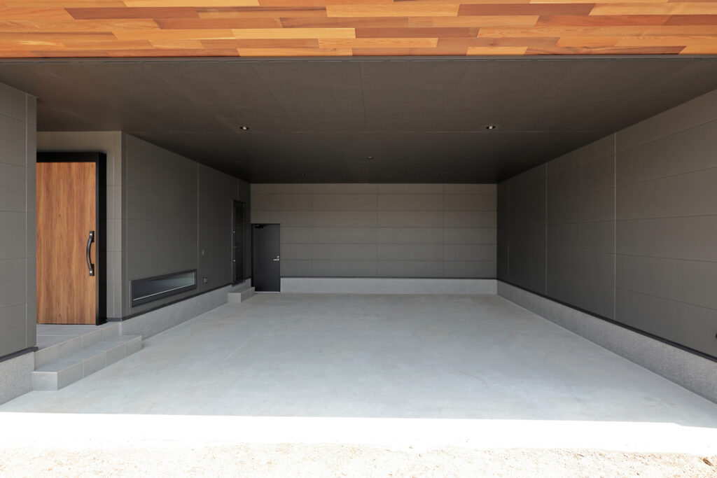 倉敷注文住宅　ガレージ施工例