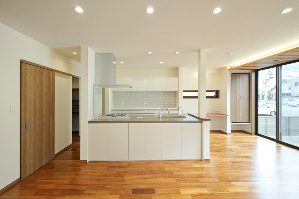 倉敷市注文住宅　LDK施工例　