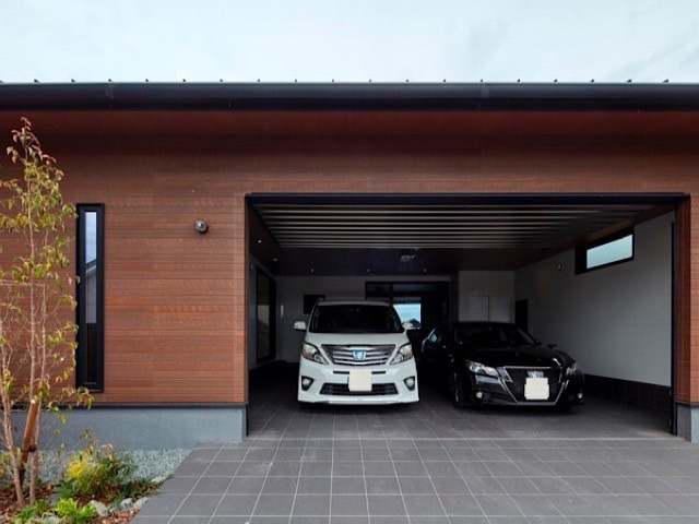 倉敷注文住宅 施工例 ガレージ