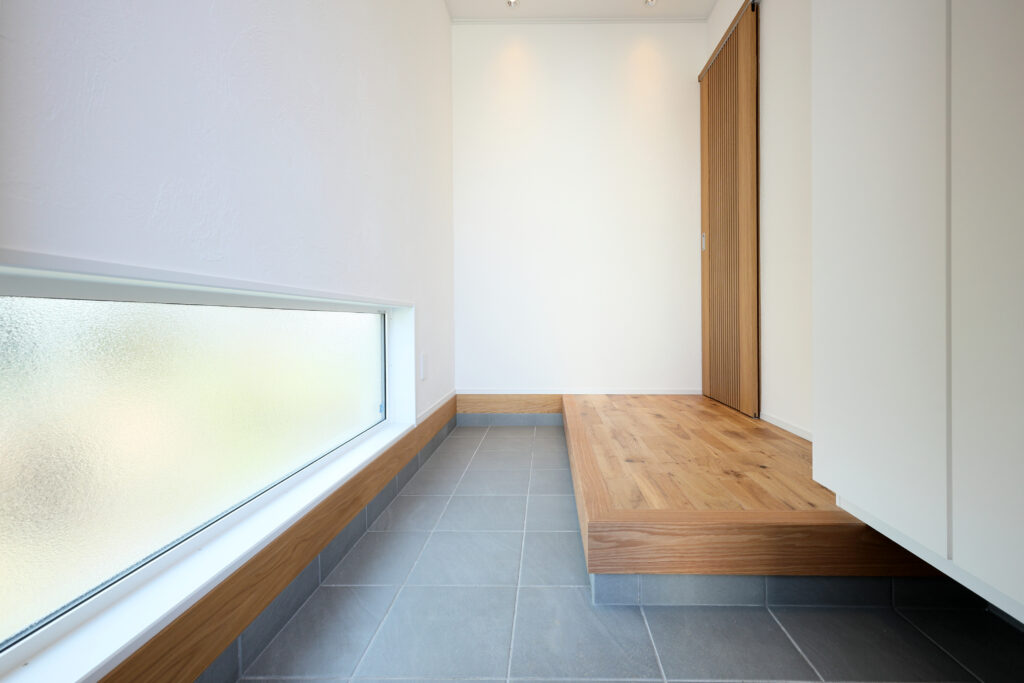 木の城いちばん施工例　玄関